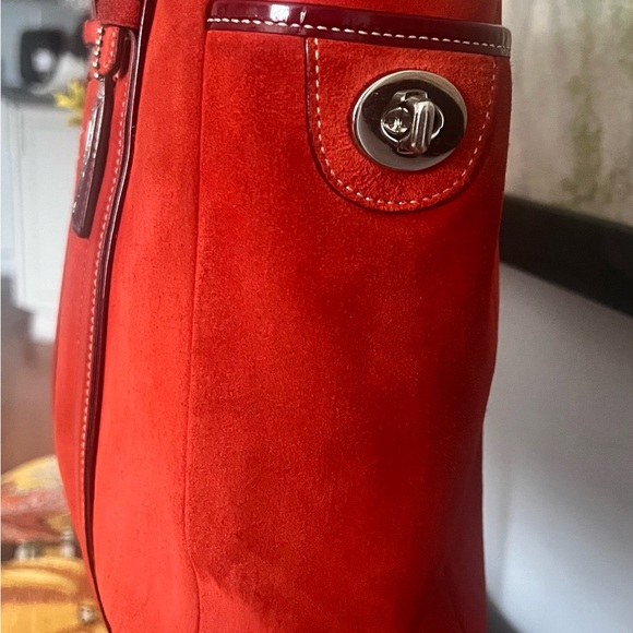 Coach Burnt Orange Suede Patent Trim Lunch Gallery Tote Bag - Picture 6 of 17